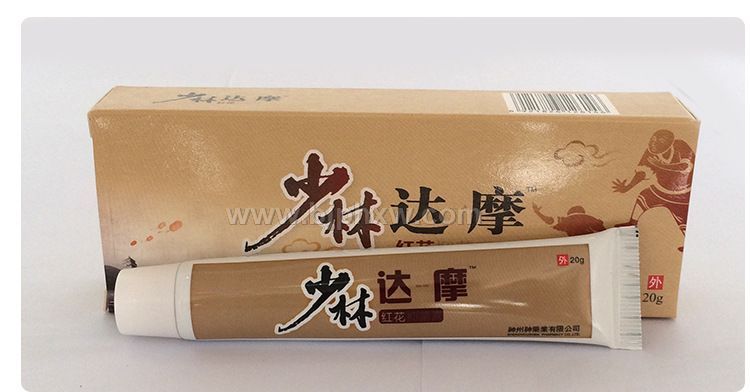 ���ִ�һĦ�ƺ컨�־����ʪ��ʹ���